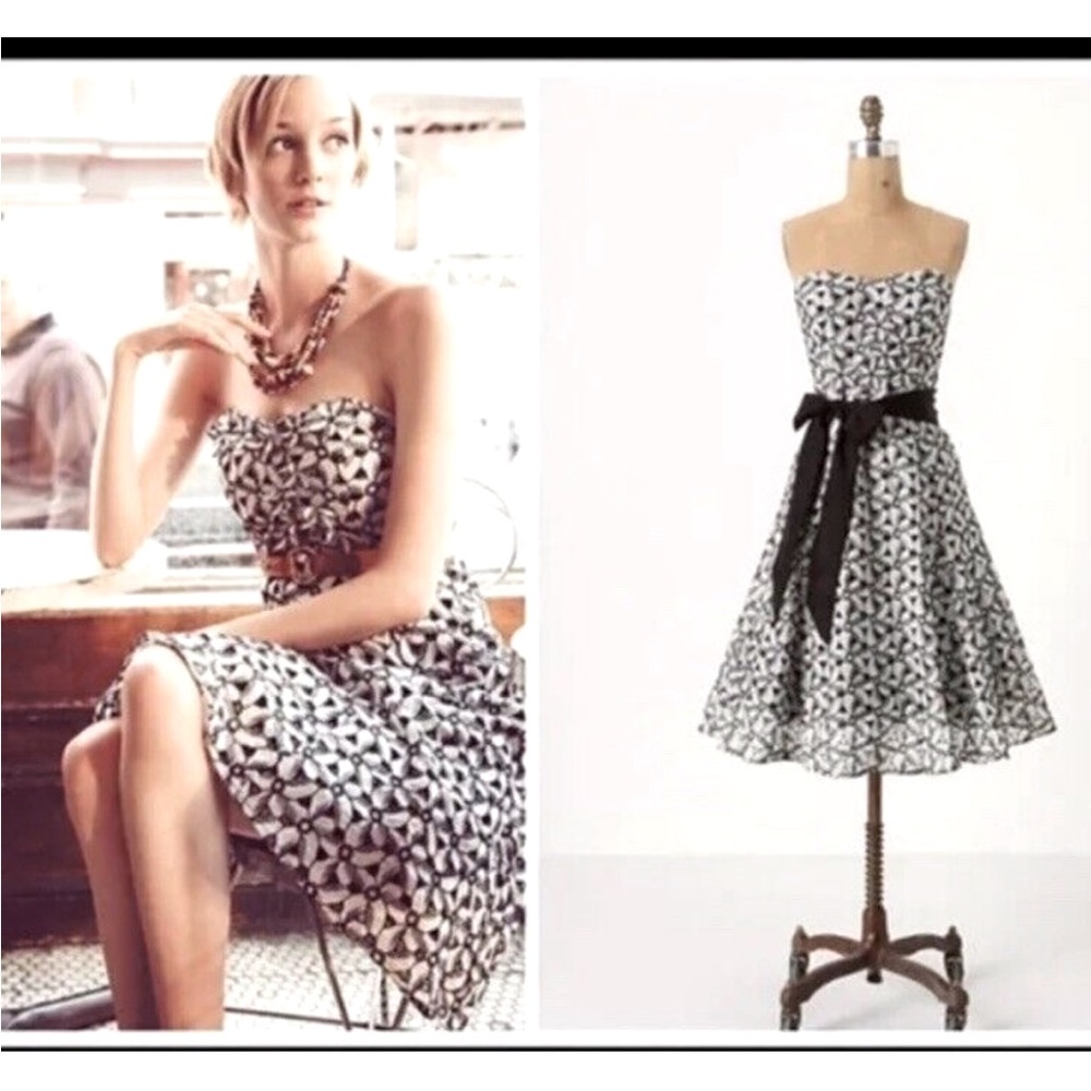 Anthropologie Moulinette Soeurs Overwhelmed Asters 3D flower strapless dress